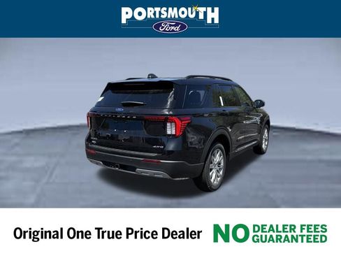 New 2025 Ford Explorer Active w/ Active Comfort Package image 14