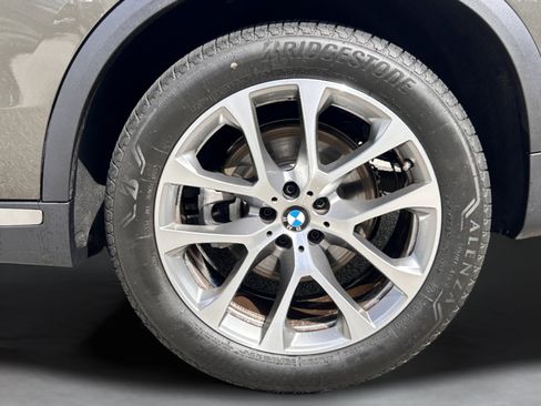 Used 2026 BMW X5 xDrive40i AWD/4WD image 7