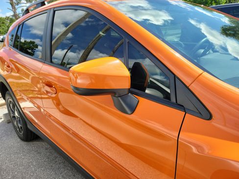 Used 2019 Subaru Crosstrek 2.0i Premium AWD/4WD image 9