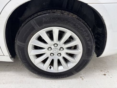 Used 2014 Chrysler 300 image 7