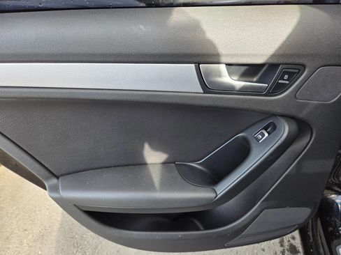 Used 2014 Audi A4 2.0T Premium w/ Audi MMI Navigation image 10