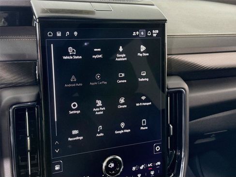 New 2026 GMC Yukon AT4 w/ AT4 Premium Package AWD/4WD image 9