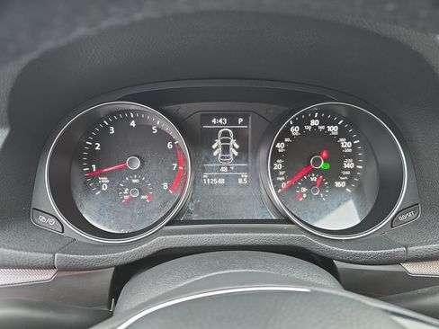 Used 2018 Volkswagen Passat 2.0T R-Line image 20