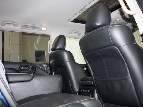 Used 2020 INFINITI QX80 Luxe w/ Proassist Package image 7