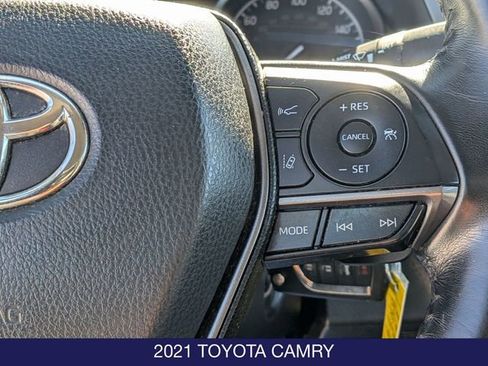 Used 2021 Toyota Camry SE FWD image 19