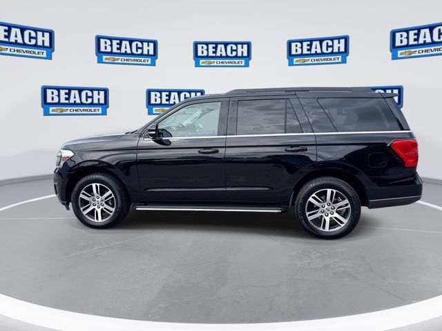 Used 2023 Ford Expedition XLT RWD image 5