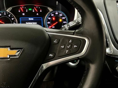 Used 2019 Chevrolet Equinox LT image 12