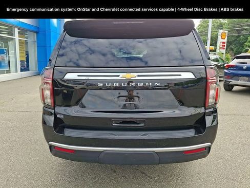 Used 2021 Chevrolet Suburban LS AWD/4WD image 8