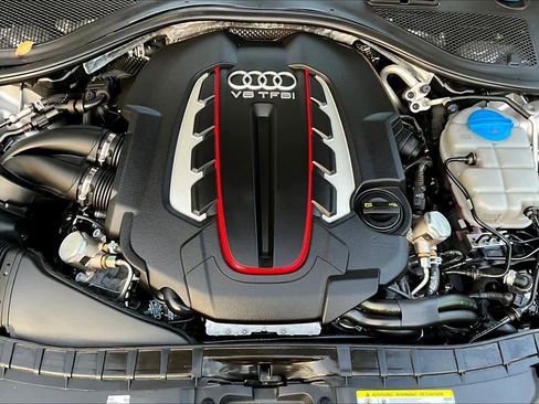 Used 2018 Audi S7 Prestige w/ Driver Assistance Package image 29