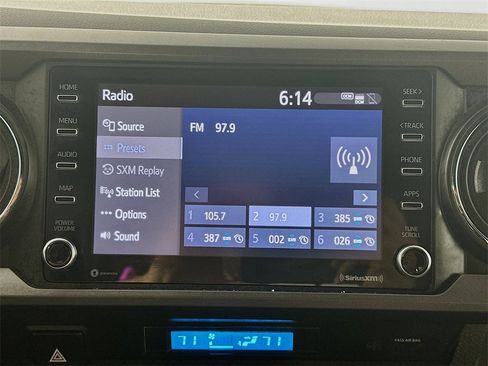 Used 2023 Toyota Tacoma TRD Sport image 17