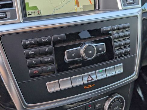 Used 2016 Mercedes-Benz GL 450 4MATIC image 18