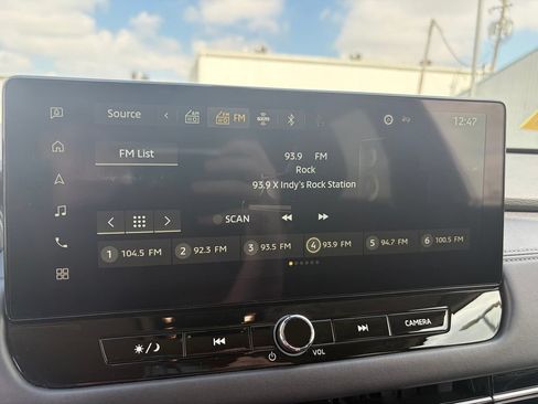 Used 2025 Mitsubishi Outlander SE AWD/4WD image 14