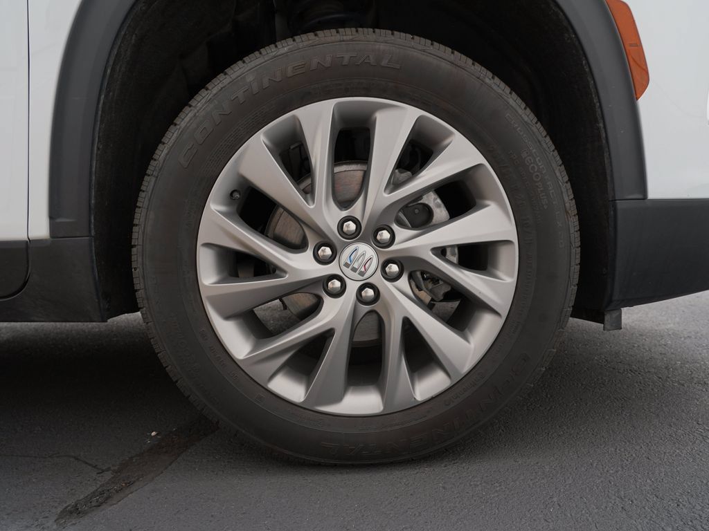 Certified 2026 Buick Enclave Preferred AWD/4WD image 33