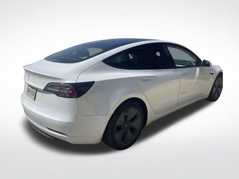 Used 2021 Tesla Model 3 Standard Range Plus RWD image 5