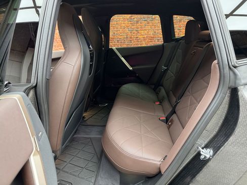 Used 2026 BMW iX xDrive45 image 23
