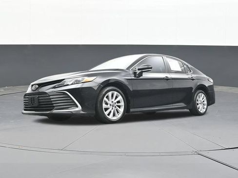 Used 2023 Toyota Camry LE w/ Convenience Package FWD image 55