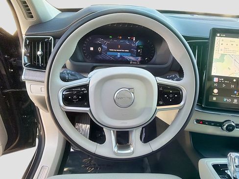 New 2026 Volvo XC90 T8 Ultra w/ Protection Package AWD/4WD image 11