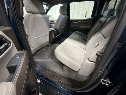 Used 2022 GMC Sierra 1500 SLT w/ SLT Premium Plus Package image 25