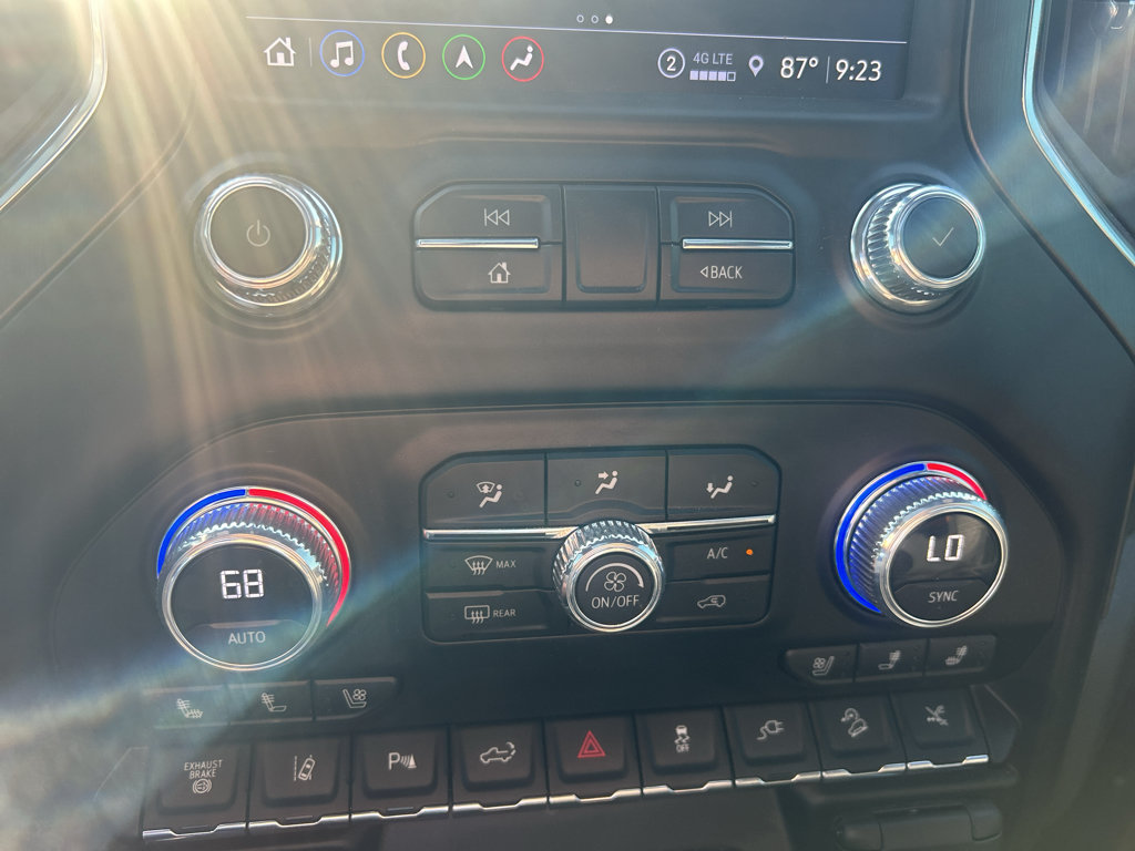 Used 2023 GMC Sierra 2500 AT4 w/ AT4 Premium Plus Package AWD/4WD image 29