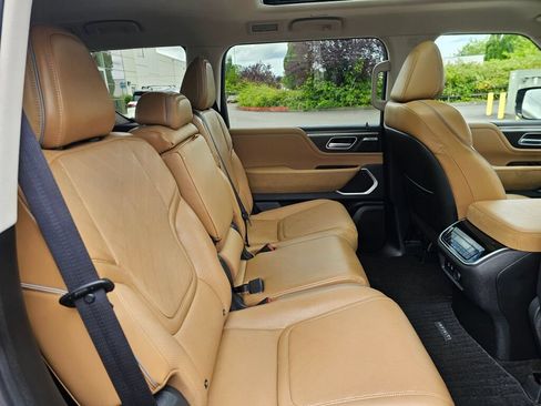 Used 2025 INFINITI QX80 Luxe AWD/4WD image 15