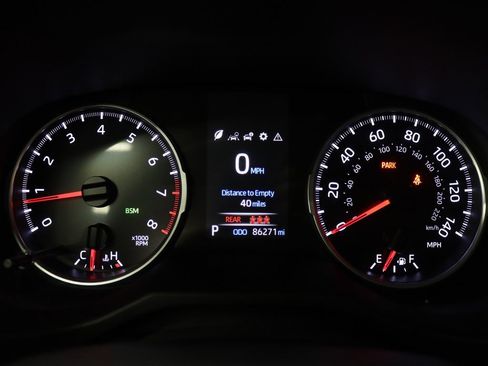 Used 2019 Toyota RAV4 XLE image 21