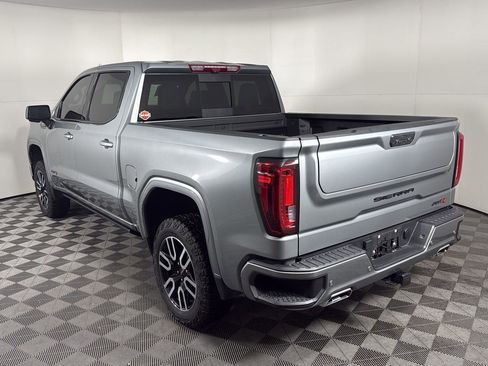 Used 2023 GMC Sierra 1500 AT4 w/ AT4 Premium Package image 6