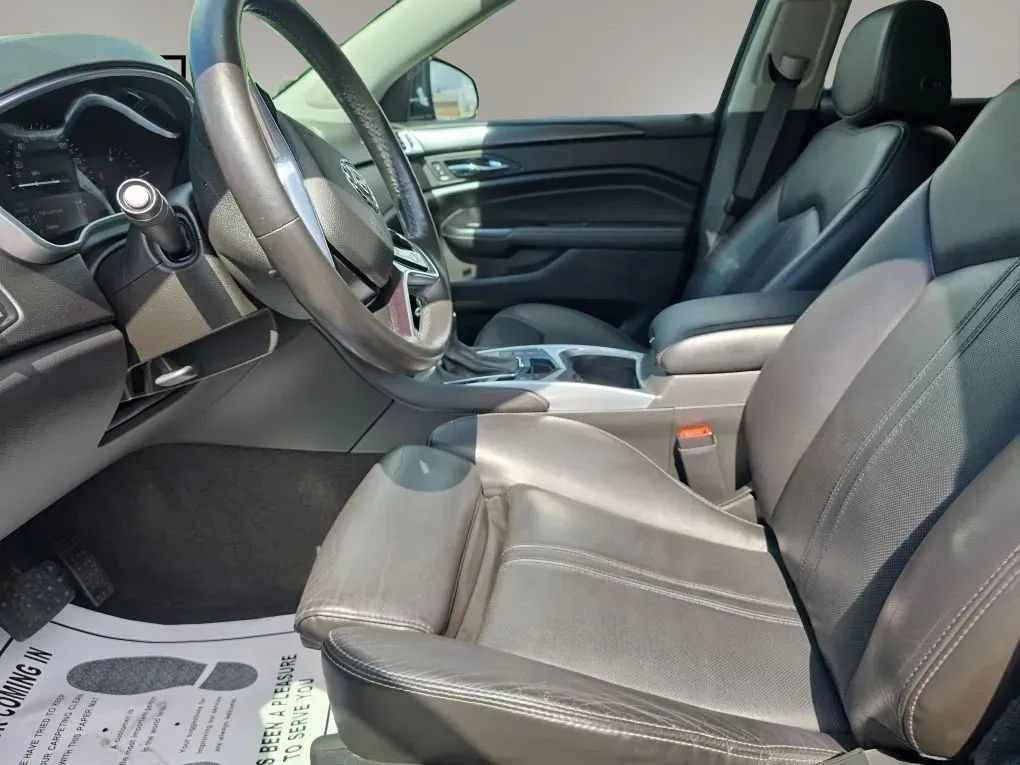 Used 2016 Cadillac SRX Premium w/ Driver Assist Package AWD/4WD image 9