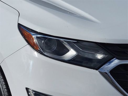 Used 2019 Chevrolet Equinox LS w/ LS Convenience Package image 16