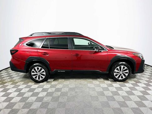 Certified 2025 Subaru Outback Premium w/ Popular Package #1A image 8