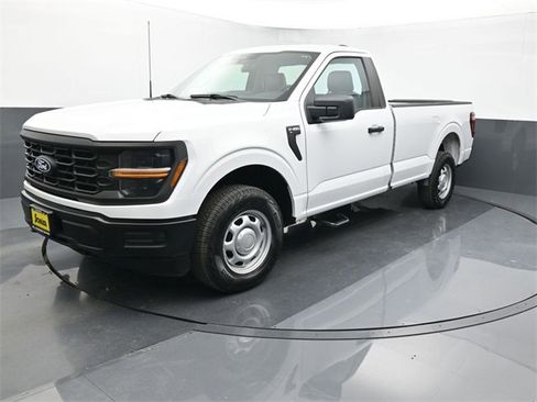 Used 2024 Ford F150 XL image 2