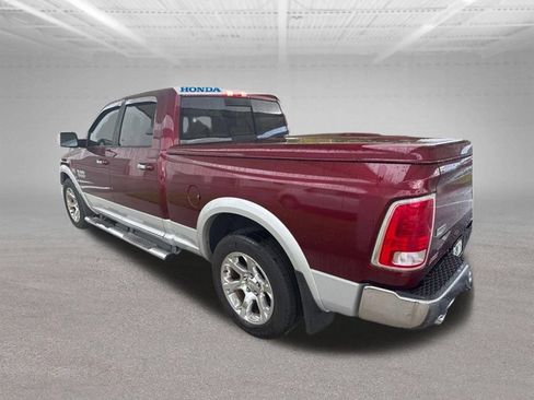 Used 2017 RAM 1500 Laramie RWD image 5