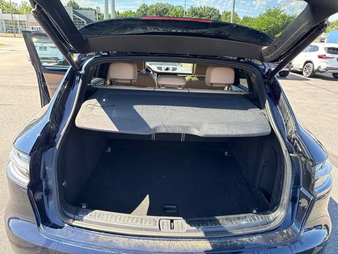 Used 2021 Porsche Macan S AWD/4WD image 21