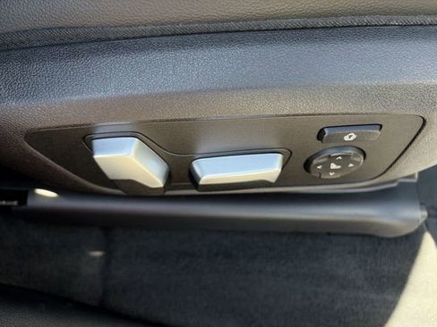 Used 2020 BMW X4 xDrive30i w/ Premium Package image 12