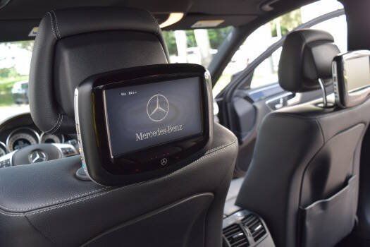 Used 2014 Mercedes-Benz E 250 BlueTEC Sedan image 45