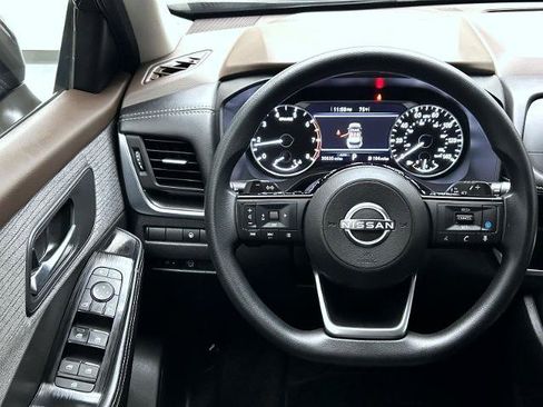 Certified 2023 Nissan Rogue SV AWD/4WD image 12