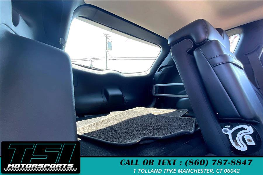 Used 2017 Jeep Cherokee Overland AWD/4WD image 28