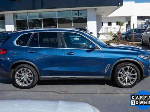 Used 2021 BMW X5 xDrive40i w/ Convenience Package image 2