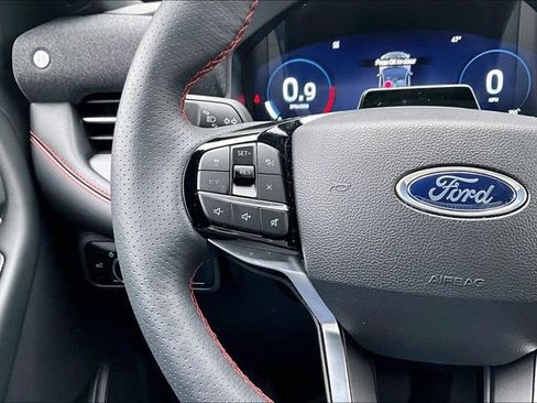 Used 2025 Ford Explorer ST-Line image 20