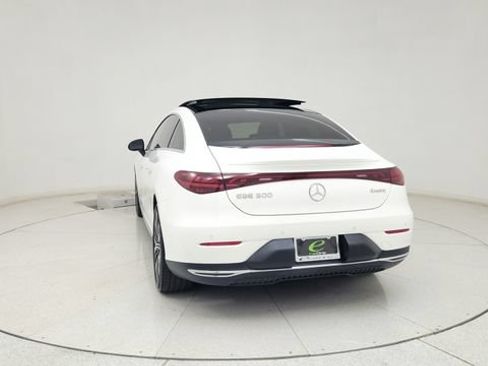 Used 2023 Mercedes-Benz EQE 500 4MATIC Sedan image 8