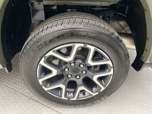 Used 2026 RAM 1500 Laramie AWD/4WD image 10