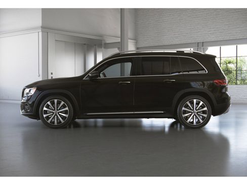 Certified 2023 Mercedes-Benz GLB 250 4MATIC image 14