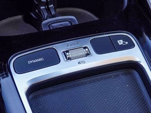 Used 2024 Mercedes-Benz EQB 300 4MATIC image 22