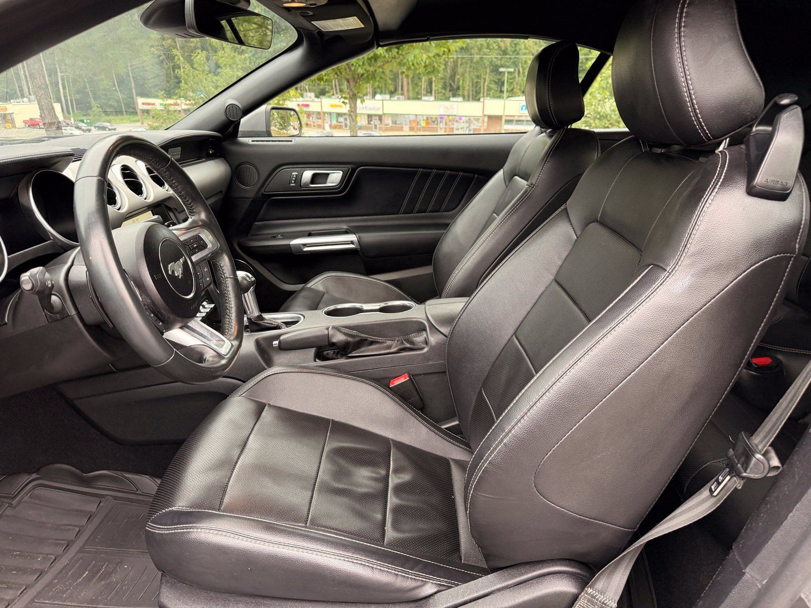 Used 2021 Ford Mustang Premium RWD image 34