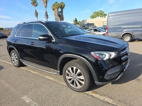 Used 2020 Mercedes-Benz GLE 350 w/ Premium Package image 4