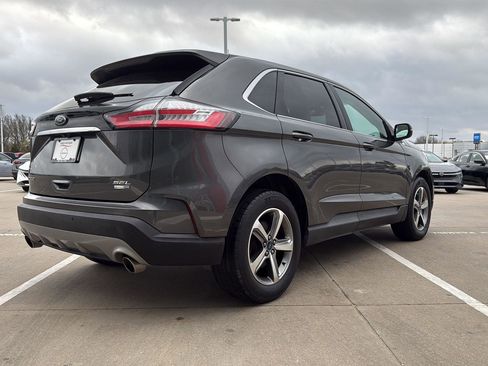 Used 2020 Ford Edge SEL w/ Convenience Package AWD/4WD image 8