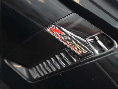 Used 2017 Chevrolet Corvette Z06 image 32
