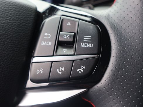 Used 2025 Ford Explorer ST AWD/4WD image 30