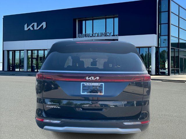 Certified 2024 Kia Carnival LX FWD image 10