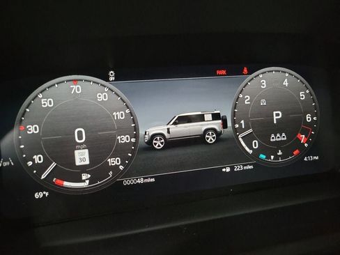 New 2026 Land Rover Defender 110 X-Dynamic SE AWD/4WD image 17