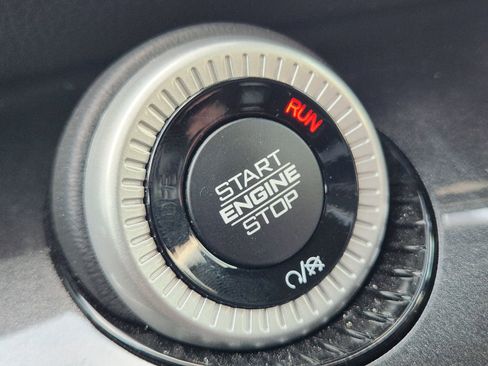 Used 2022 Jeep Wagoneer Series I w/ Premium Group I image 19